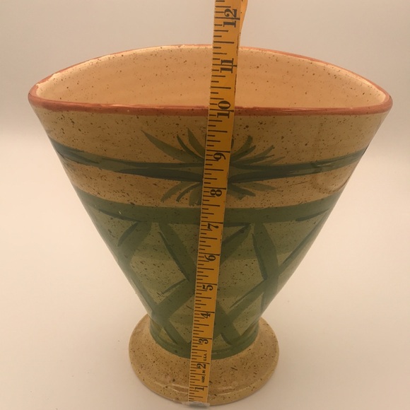 Vintage Large 10" Pottery Vase Made in Italy - Picture 6 of 8